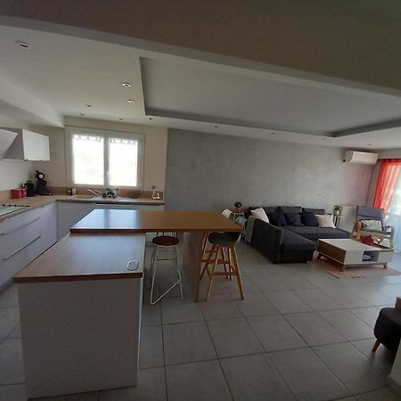 Appartement 1Er Etage, 66 M² ลาแซน-ซูร์-แมร์ ภายนอก รูปภาพ