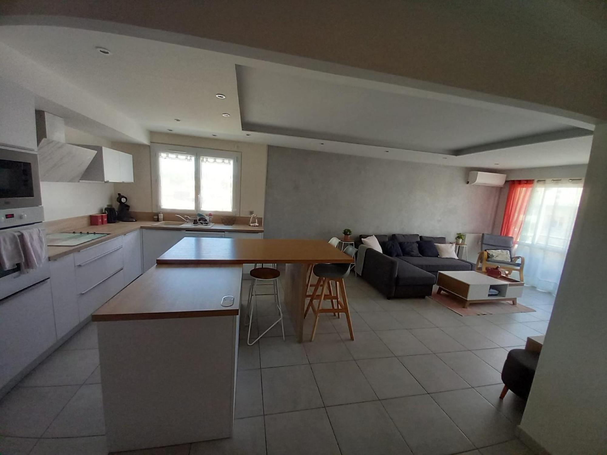 Appartement 1Er Etage, 66 M² ลาแซน-ซูร์-แมร์ ภายนอก รูปภาพ